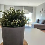 Apartman Bema - Geraeumig, Hafenlage, Ruhig Und Mit Parkplatz - L19 One