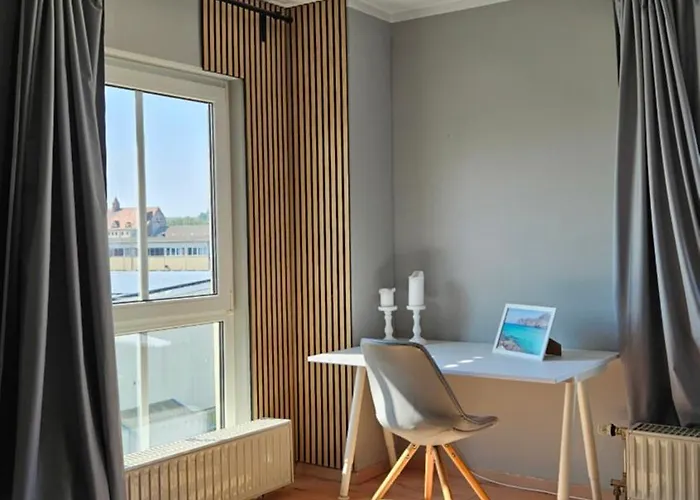 Bema - Geraeumig, Hafenlage, Ruhig Und Mit Parkplatz - L19 One Appartamento